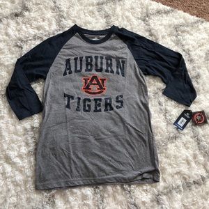 ❌SOLD❌NWT Auburn Tigers Shirt